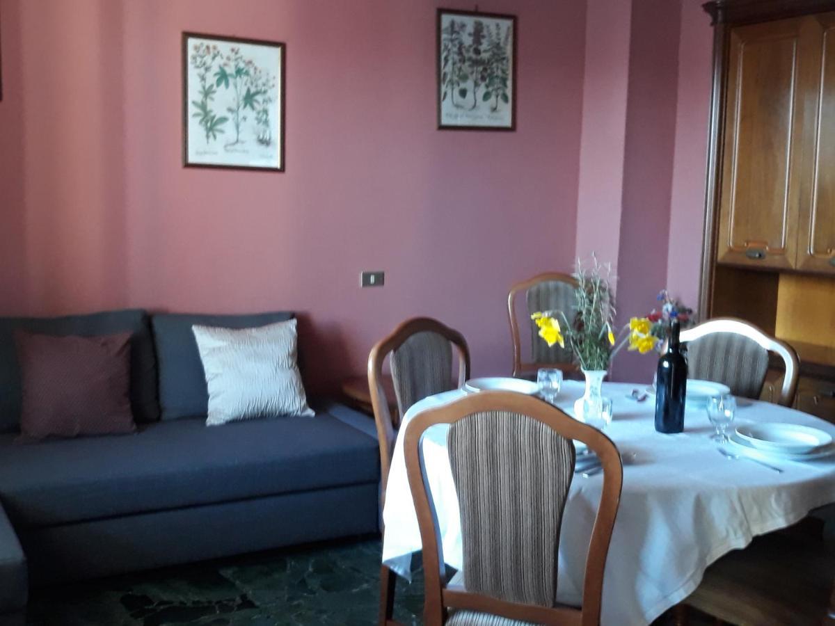 דירות קנוביו Casa Ai Castelli מראה חיצוני תמונה