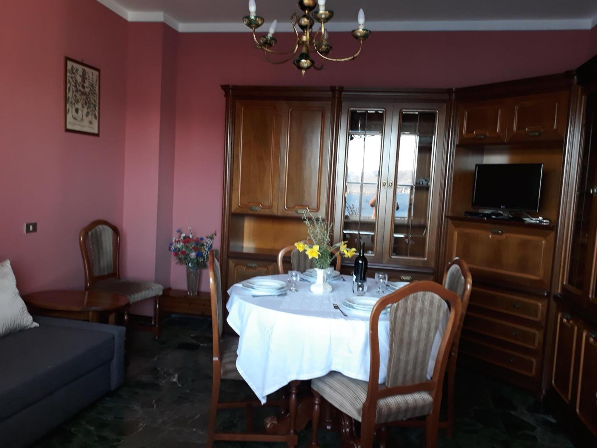 דירות קנוביו Casa Ai Castelli חדר תמונה